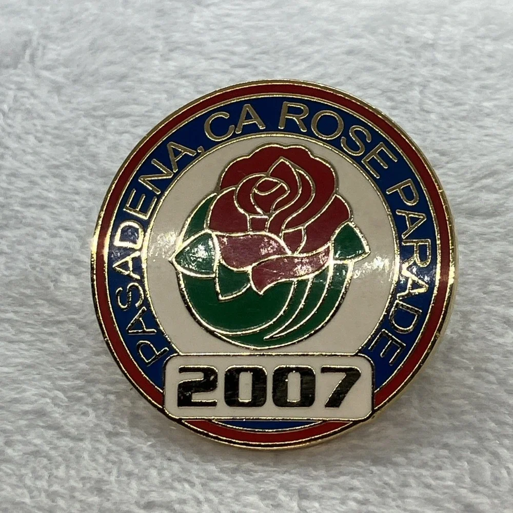 2007 Rose Parade Lapel Hat Pin Pasadena‎ CA 118th Tournament of Rose Souvenir